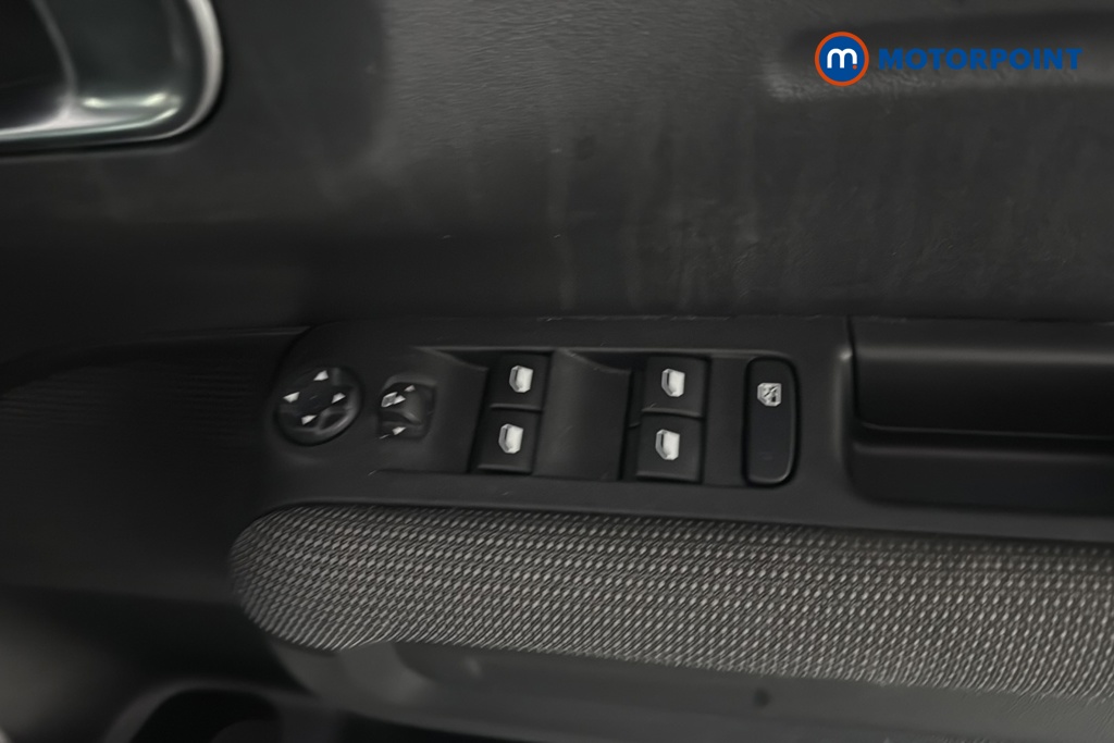 Citroen C3 Aircross Shine Manual Petrol SUV - Stock Number (1669188) - 19th supplementary image