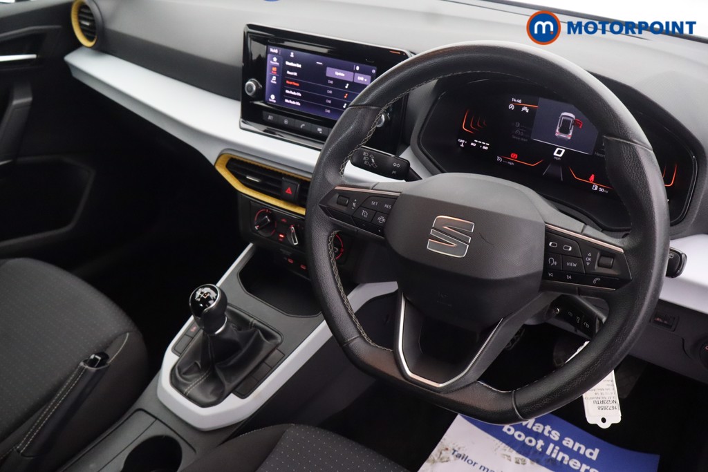 Seat Arona SE Manual Petrol SUV - Stock Number (1672858) - 1st supplementary image