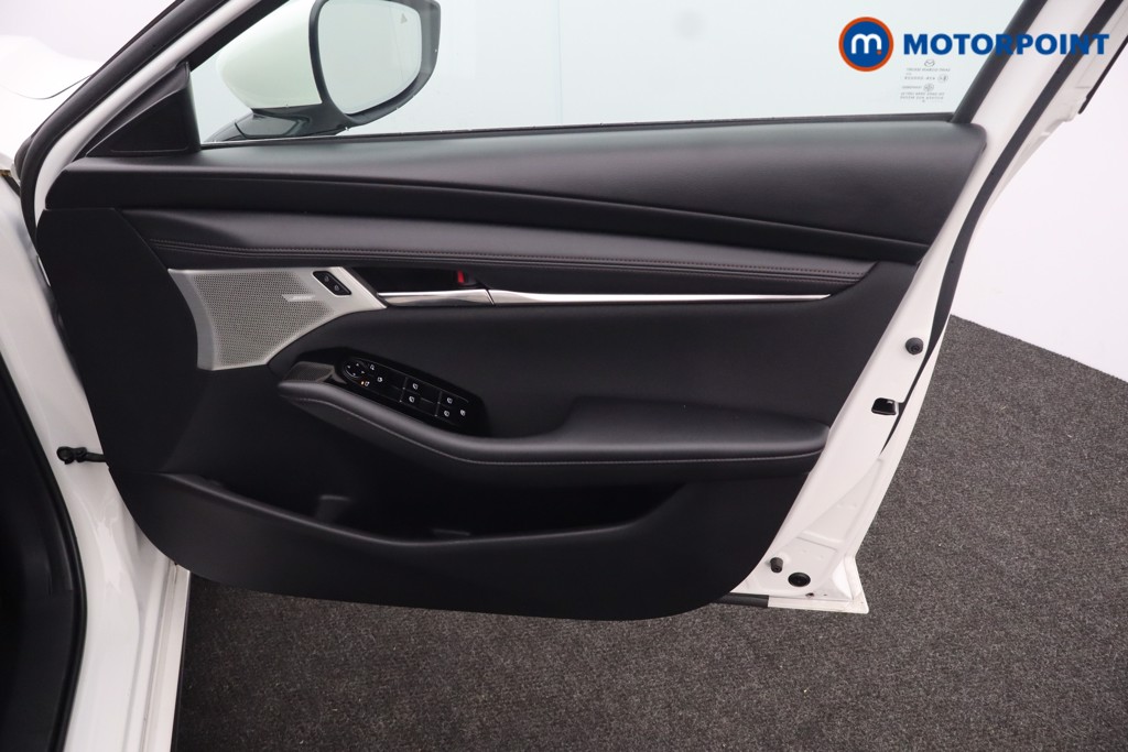 Mazda 3 Exclusive-Line Automatic Petrol Hatchback - Stock Number (1672949) - 18th supplementary image