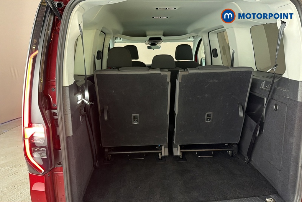 Volkswagen Caddy Maxi Life Automatic Petrol People Carrier - Stock Number (1673848) - 32nd supplementary image