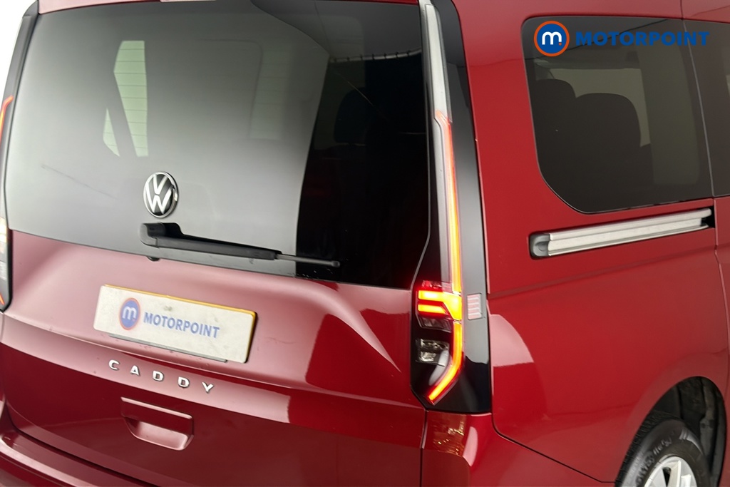 Volkswagen Caddy Maxi Life Automatic Petrol People Carrier - Stock Number (1673848) - 36th supplementary image