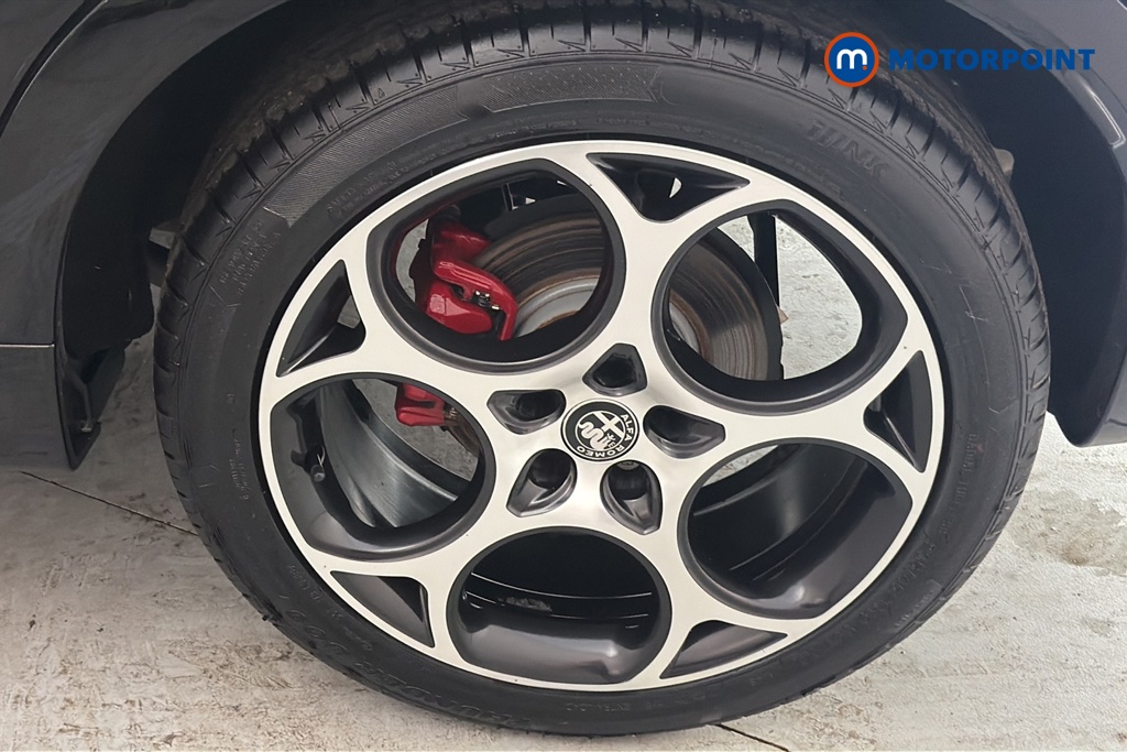 Alfa Romeo Tonale Sprint Automatic Petrol SUV - Stock Number (1674007) - 45th supplementary image