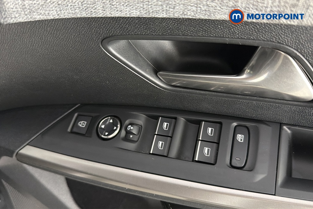 Peugeot 3008 GT Automatic Petrol SUV - Stock Number (1674243) - 19th supplementary image