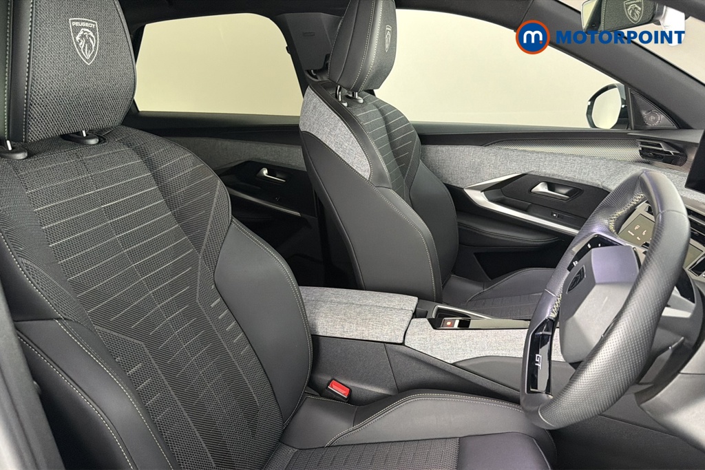 Peugeot 3008 GT Automatic Petrol SUV - Stock Number (1674243) - 22nd supplementary image