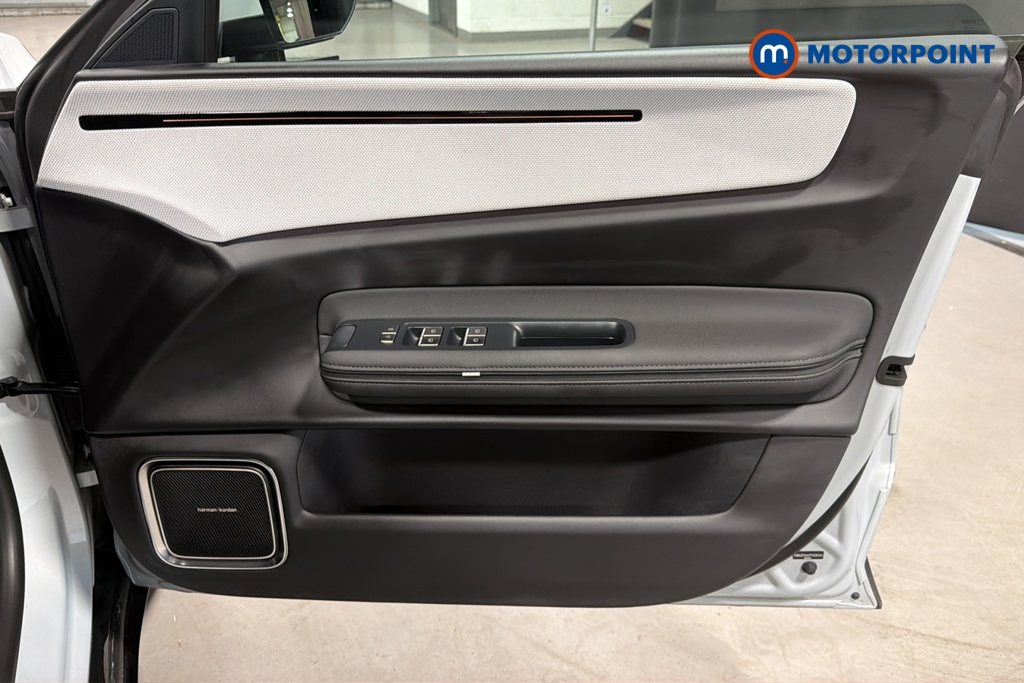 Polestar 4 Coupe Long Range Dual Motor Automatic Electric SUV - Stock Number (1674347) - 18th supplementary image