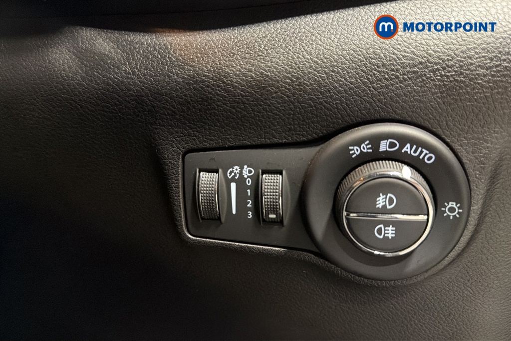 Jeep Compass Limited Automatic Petrol SUV - Stock Number (1674567) - 11th supplementary image