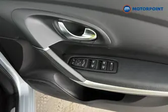 Renault Kadjar Techno Manual Petrol SUV - Stock Number (1674892) - 19th supplementary image