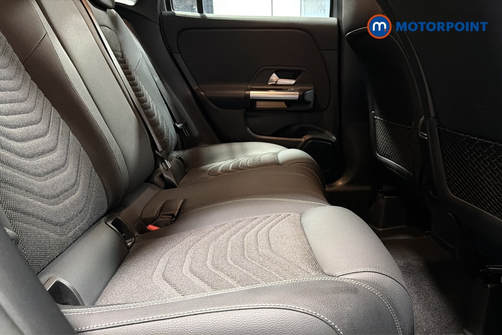 Mercedes-Benz GLA Sport Automatic Diesel SUV - Stock Number (1675047) - 25th supplementary image