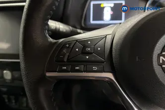 Nissan Leaf N-Connecta Automatic Electric Hatchback - Stock Number (1675051) - 4th supplementary image