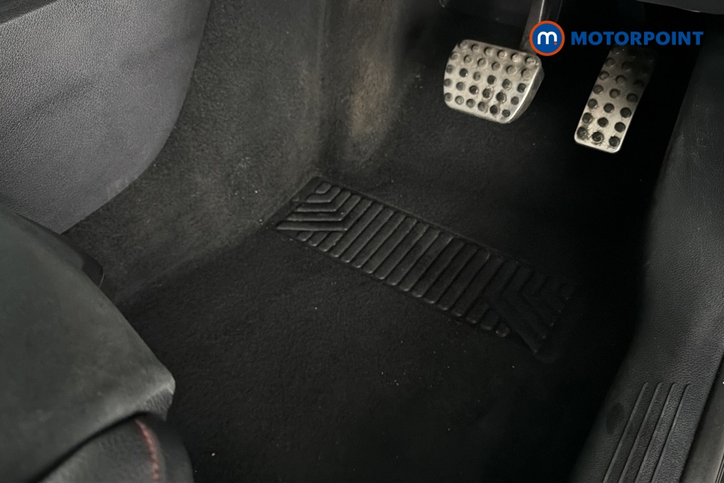 Mercedes-Benz B Class Amg Line Automatic Petrol Hatchback - Stock Number (1675290) - 24th supplementary image