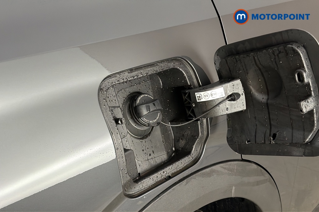 Peugeot 5008 Allure Premium Automatic Petrol SUV - Stock Number (1676052) - 41st supplementary image