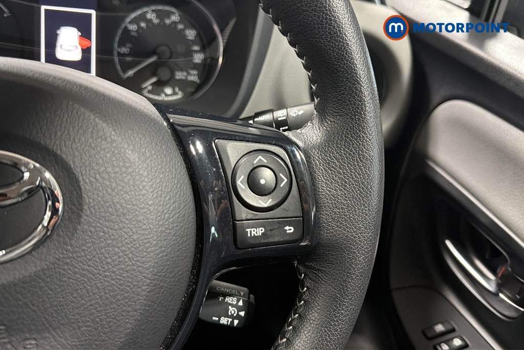 Toyota Yaris Icon Tech Automatic Petrol-Electric Hybrid Hatchback - Stock Number (1676304) - 3rd supplementary image