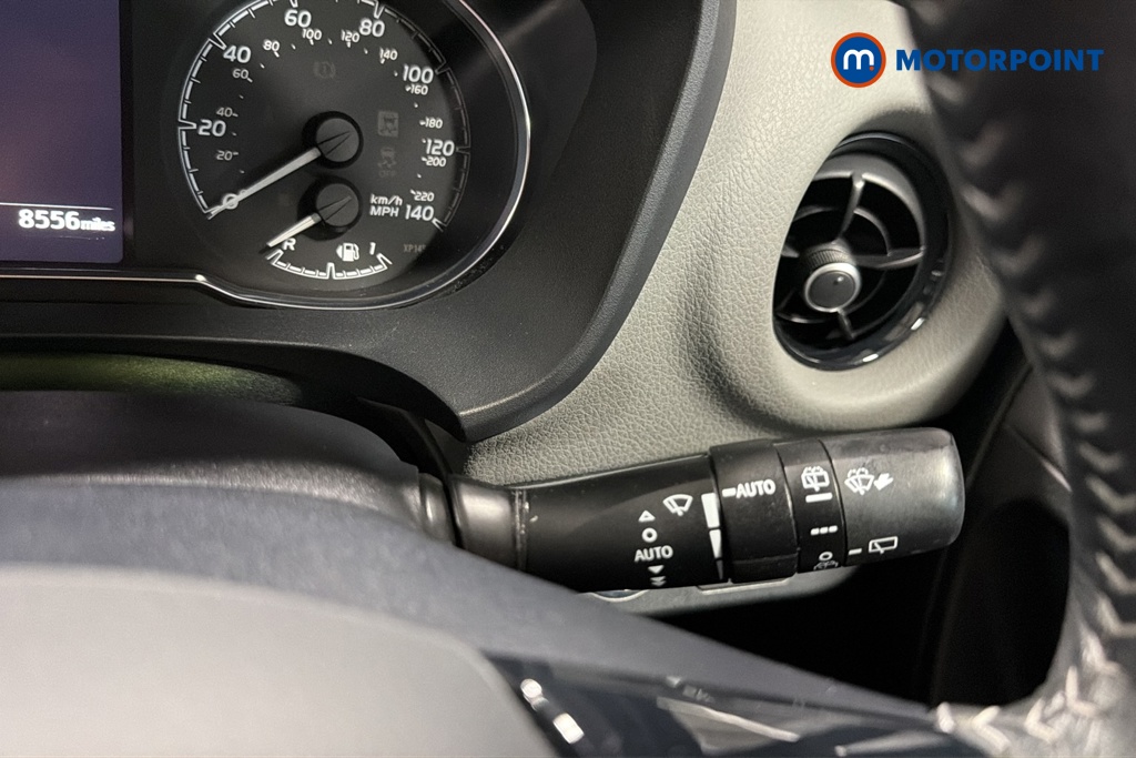 Toyota Yaris Icon Tech Automatic Petrol-Electric Hybrid Hatchback - Stock Number (1676304) - 6th supplementary image