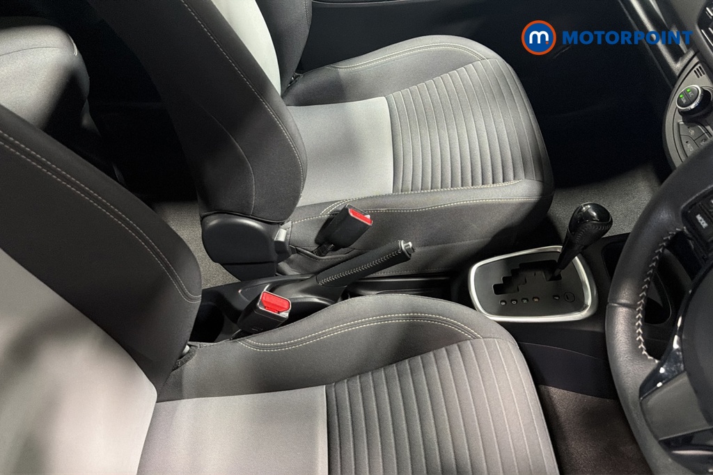 Toyota Yaris Icon Tech Automatic Petrol-Electric Hybrid Hatchback - Stock Number (1676304) - 15th supplementary image