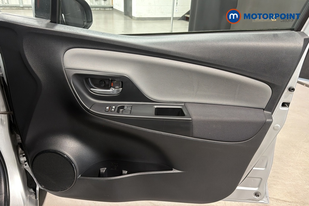 Toyota Yaris Icon Tech Automatic Petrol-Electric Hybrid Hatchback - Stock Number (1676304) - 18th supplementary image