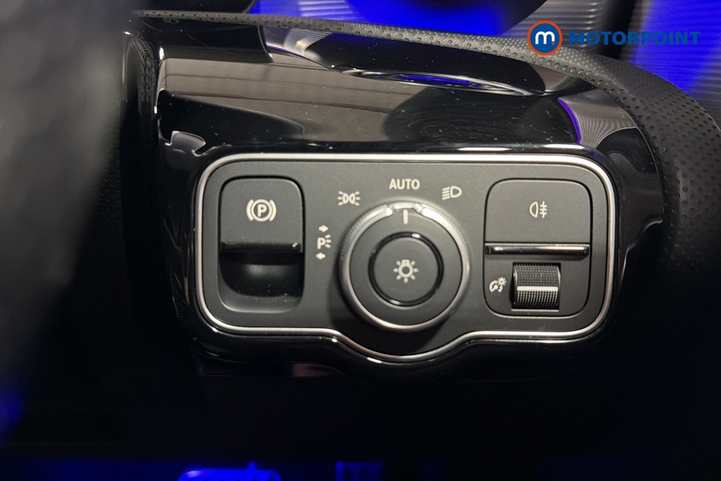 Mercedes-Benz A Class Amg Line Automatic Petrol Hatchback - Stock Number (1676326) - 11th supplementary image