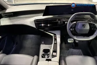 Peugeot 5008 Allure Automatic Petrol SUV - Stock Number (1676363) - 1st supplementary image
