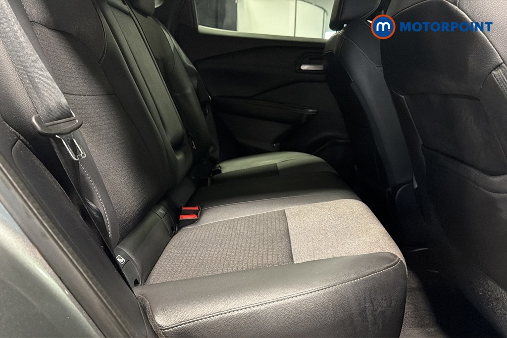 Nissan Qashqai N-Connecta Automatic Petrol SUV - Stock Number (1676746) - 25th supplementary image