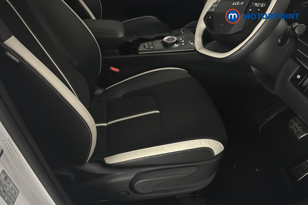 KIA Sportage Gt-Line Automatic Petrol-Electric Hybrid SUV - Stock Number (1677528) - 22nd supplementary image