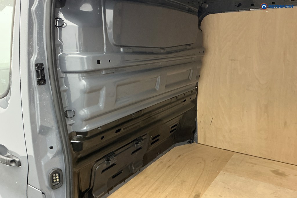 Renault Trafic Extra Sport Automatic Diesel Panel Van - Stock Number (1677741) - 6th supplementary image