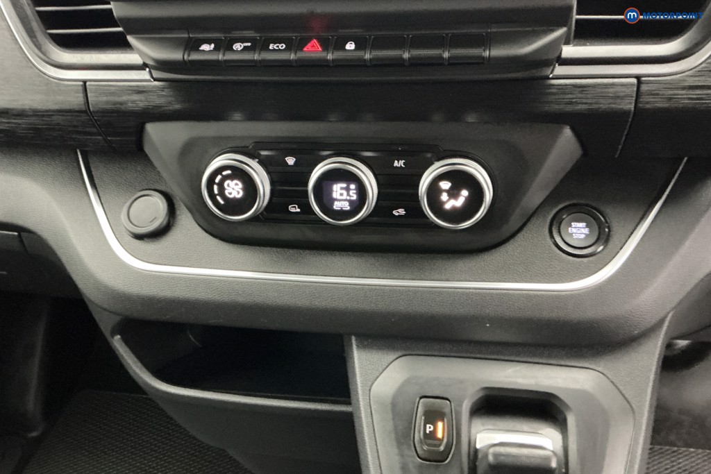 Renault Trafic Extra Sport Automatic Diesel Panel Van - Stock Number (1677741) - 14th supplementary image