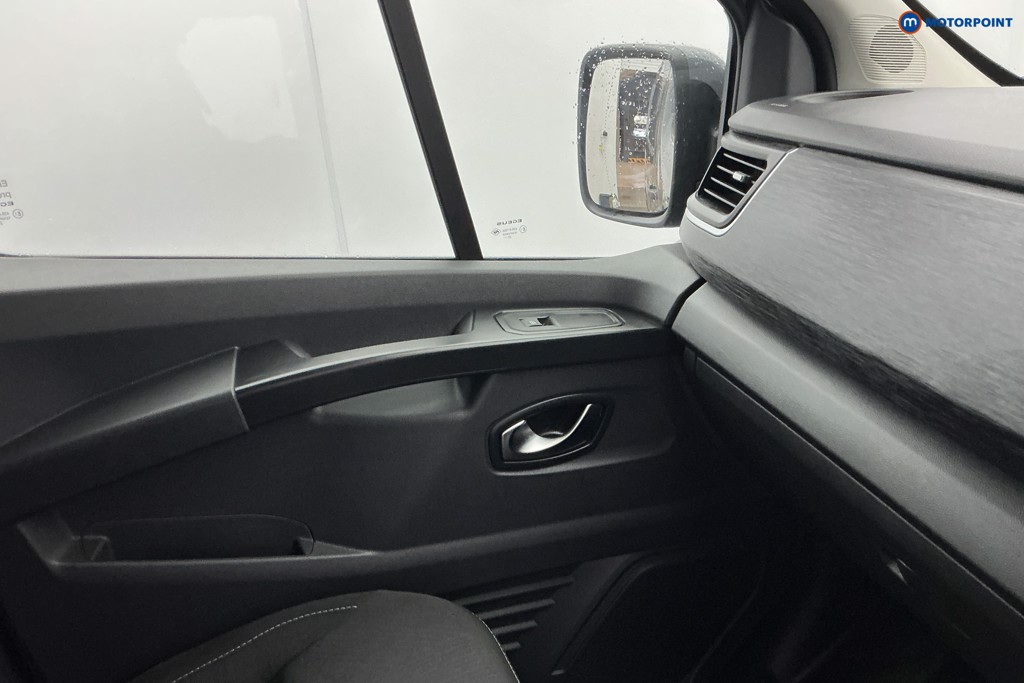 Renault Trafic Extra Sport Automatic Diesel Panel Van - Stock Number (1677741) - 17th supplementary image