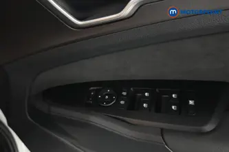 KIA Sportage Gt-Line Automatic Petrol-Electric Hybrid SUV - Stock Number (1678034) - 19th supplementary image
