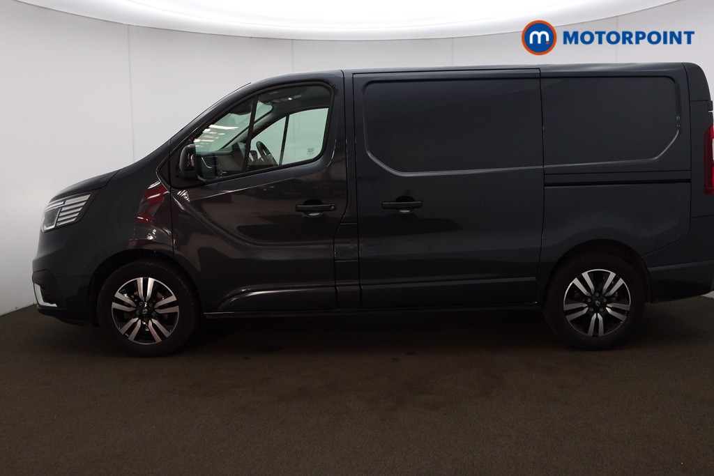 Renault Trafic Extra Sport Manual Diesel Panel Van - Stock Number (1679159) - Passenger side