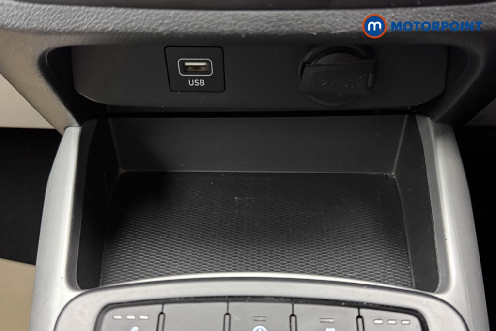 Hyundai I10 Premium Manual Petrol Hatchback - Stock Number (1679658) - 15th supplementary image
