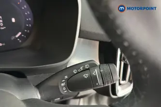 Volvo Xc40 Core Automatic Petrol SUV - Stock Number (1680373) - 6th supplementary image