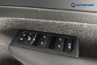 Volvo Xc40 Core Automatic Petrol SUV - Stock Number (1680373) - 19th supplementary image