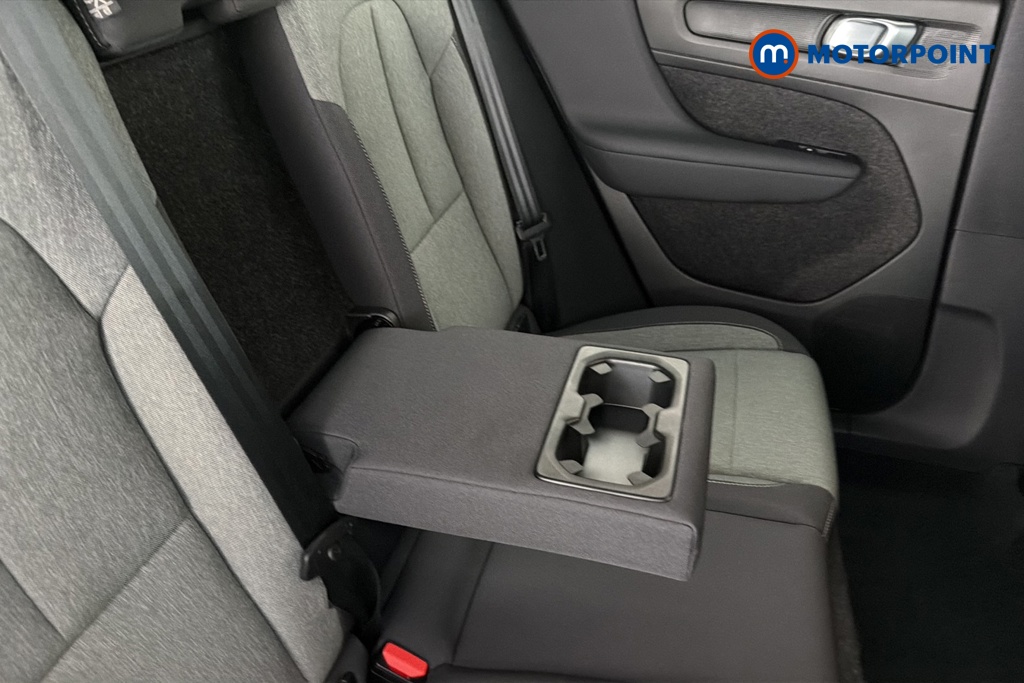 Volvo Xc40 Core Automatic Petrol SUV - Stock Number (1680373) - 26th supplementary image