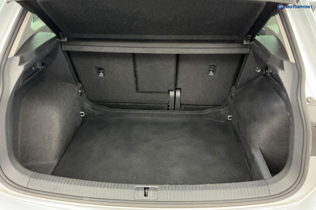 Volkswagen Tiguan Life Manual Petrol SUV - Stock Number (1680505) - 3rd supplementary image