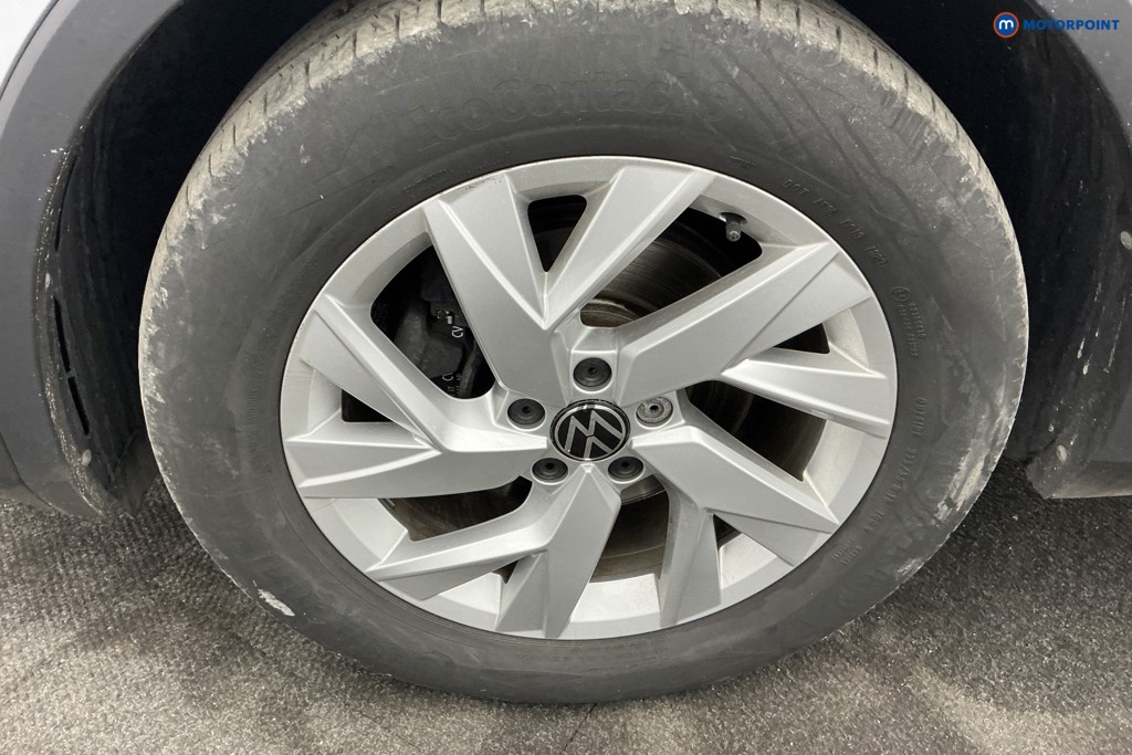 Volkswagen Tiguan Life Manual Petrol SUV - Stock Number (1680505) - 36th supplementary image
