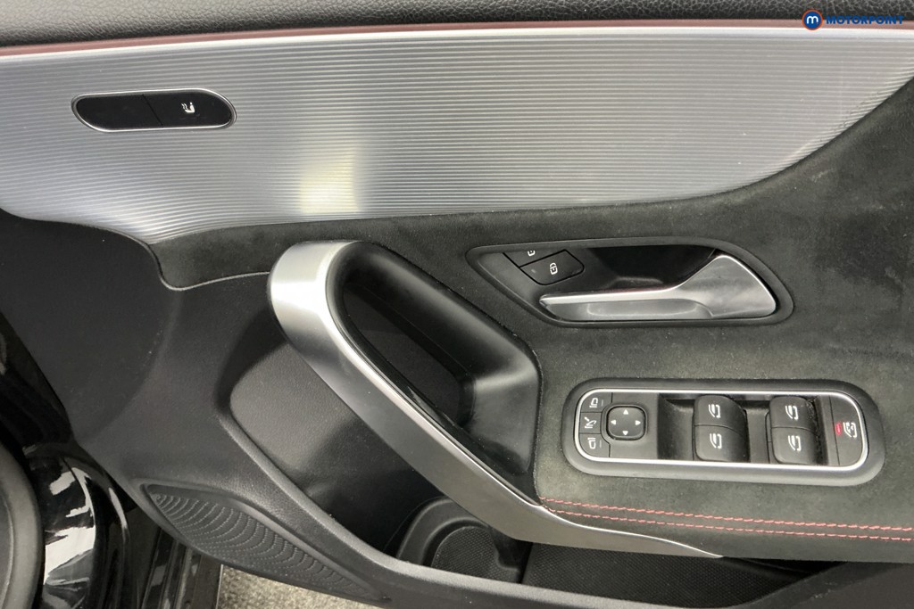 Mercedes-Benz A Class Amg Line Automatic Diesel Hatchback - Stock Number (1680517) - 24th supplementary image