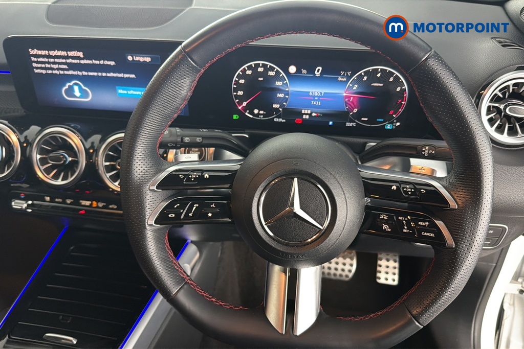 Mercedes-Benz GLB Amg Line Automatic Petrol SUV - Stock Number (1680776) - 2nd supplementary image