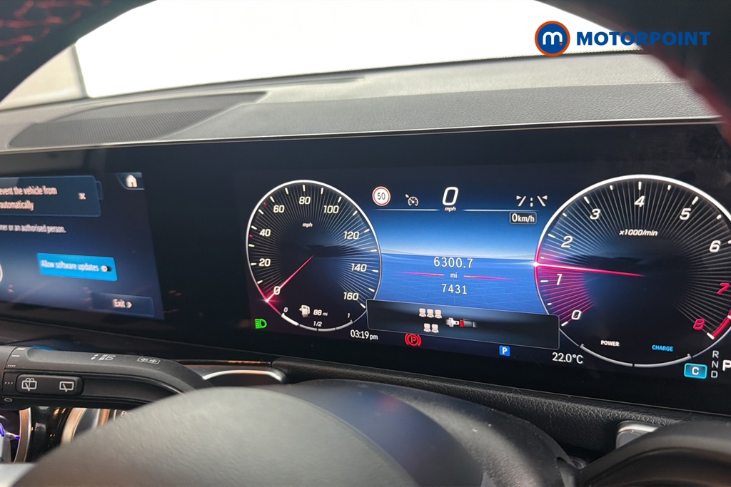 Mercedes-Benz GLB Amg Line Automatic Petrol SUV - Stock Number (1680776) - 7th supplementary image