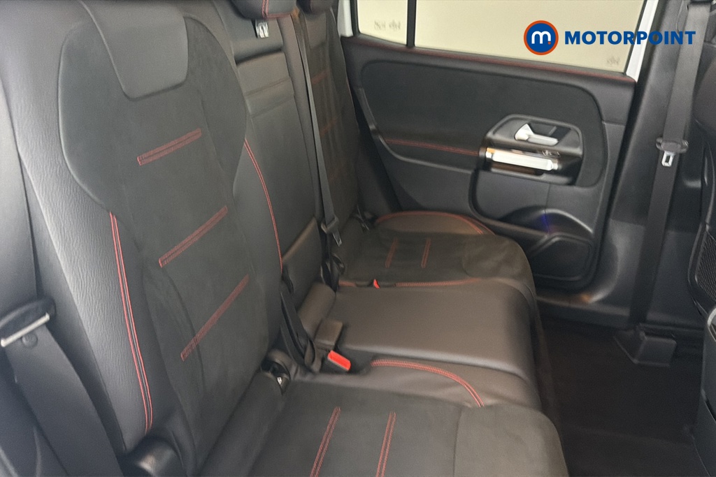 Mercedes-Benz GLB Amg Line Automatic Petrol SUV - Stock Number (1680776) - 25th supplementary image