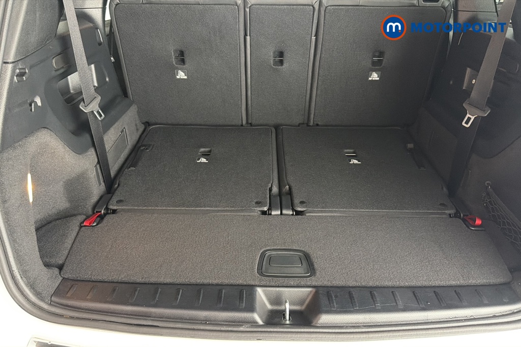 Mercedes-Benz GLB Amg Line Automatic Petrol SUV - Stock Number (1680776) - 31st supplementary image