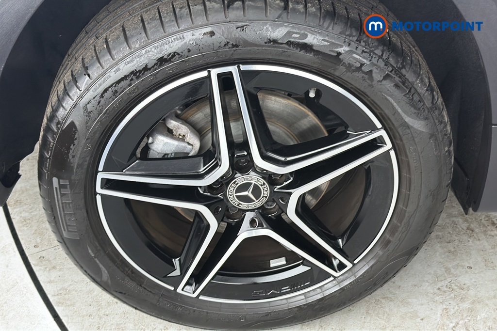 Mercedes-Benz GLB Amg Line Automatic Petrol SUV - Stock Number (1680776) - 46th supplementary image