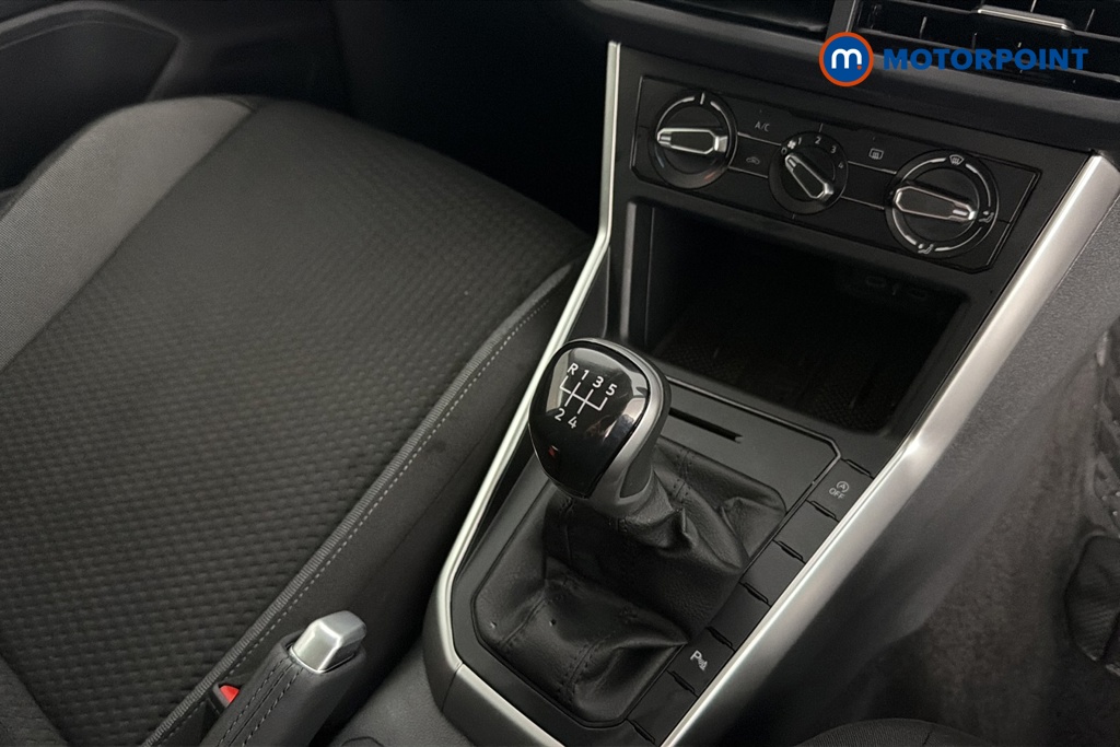 Volkswagen Polo Match Manual Petrol Hatchback - Stock Number (1680904) - 15th supplementary image