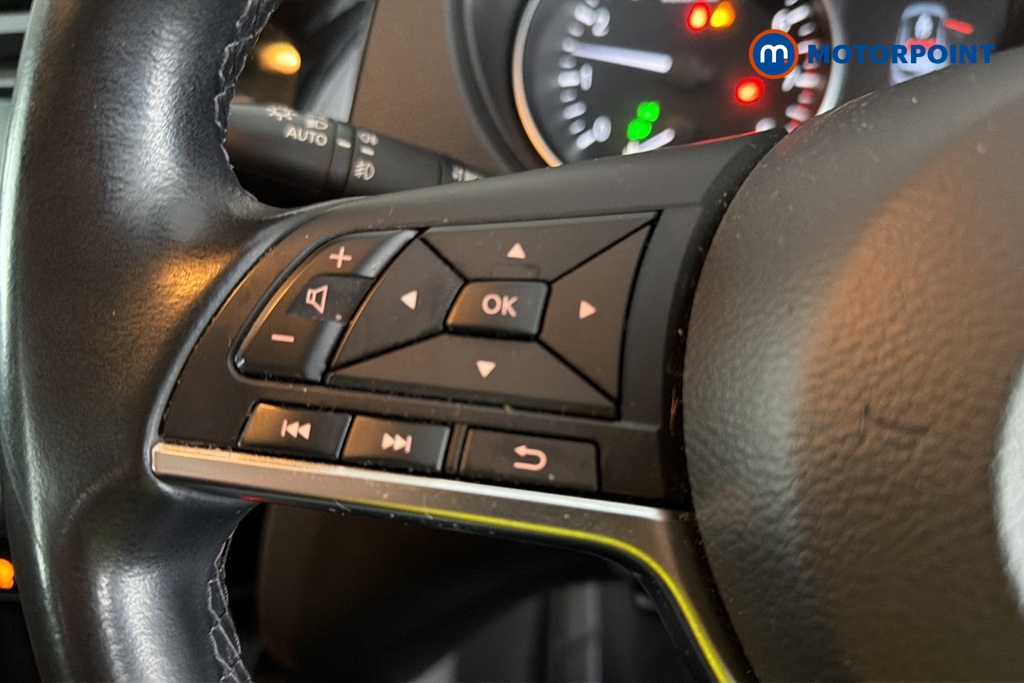 Nissan Qashqai Acenta Premium Manual Petrol SUV - Stock Number (1680979) - 4th supplementary image