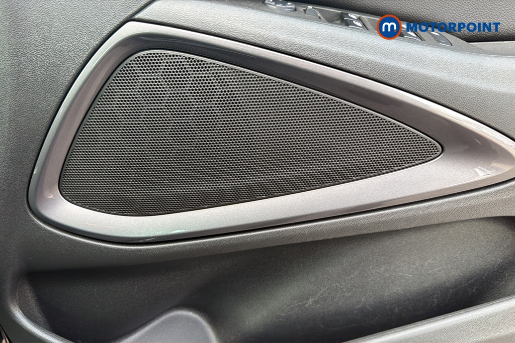 Vauxhall Crossland Elite Edition Manual Diesel SUV - Stock Number (1681114) - 21st supplementary image