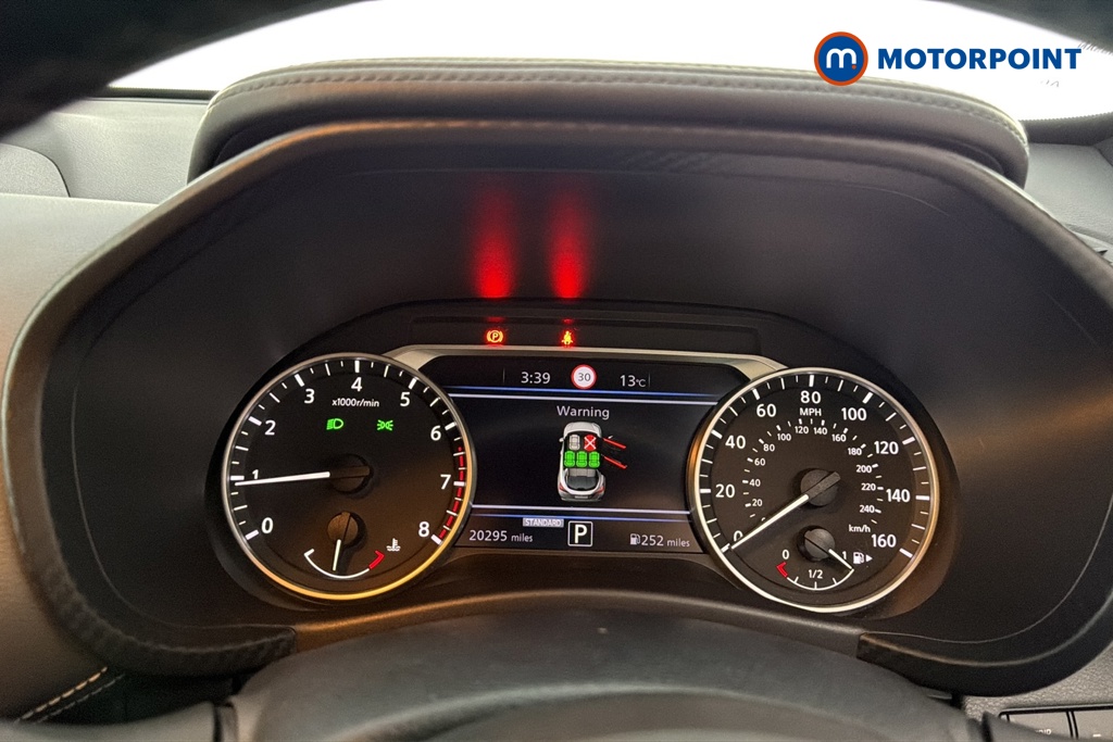 Nissan Juke Tekna Automatic Petrol SUV - Stock Number (1681118) - 7th supplementary image