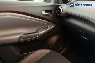 Nissan Juke Tekna Automatic Petrol SUV - Stock Number (1681118) - 10th supplementary image