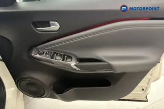 Nissan Juke Tekna Automatic Petrol SUV - Stock Number (1681118) - 18th supplementary image