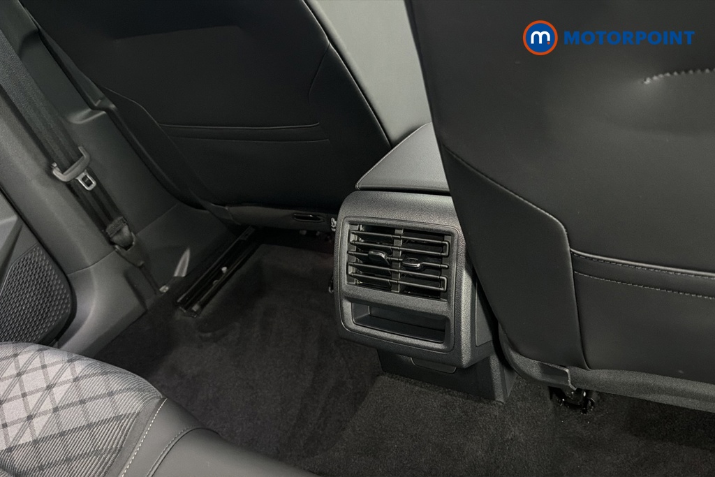 Volkswagen Golf Black Edition Automatic Petrol Hatchback - Stock Number (1682082) - 28th supplementary image