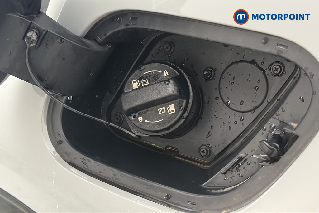 KIA Sportage Gt-Line Automatic Petrol-Electric Hybrid SUV - Stock Number (1682083) - 41st supplementary image