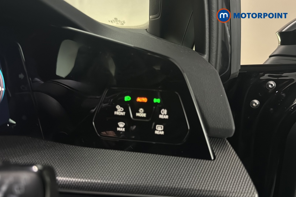 Volkswagen Golf Black Edition Automatic Petrol Hatchback - Stock Number (1682085) - 11th supplementary image