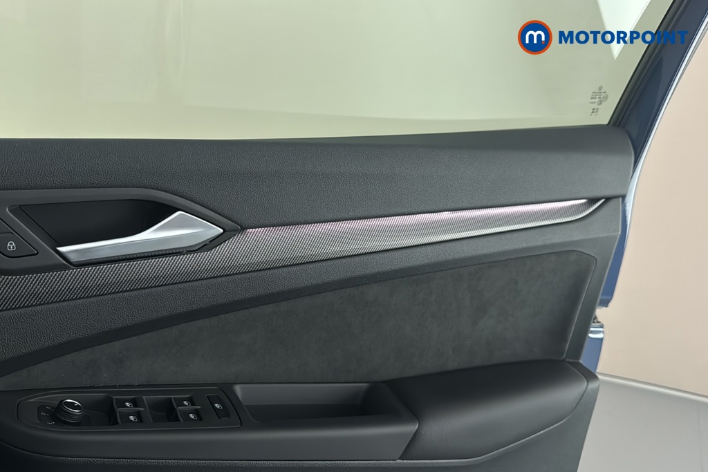 Volkswagen Golf Black Edition Automatic Petrol Hatchback - Stock Number (1682154) - 10th supplementary image
